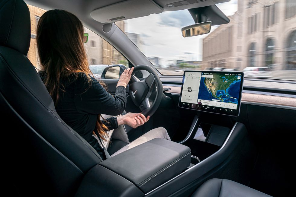 esla Model Y Safety and Driver-Assistance