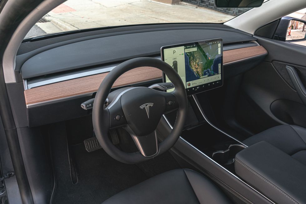 2024 Tesla Model Y Interior