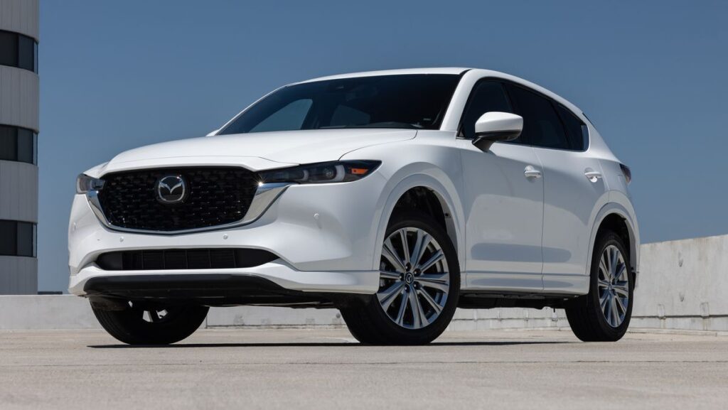 2024 Mazda CX-5
