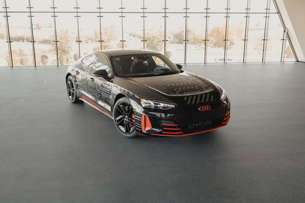 2024 Audi RS e-tron GT
