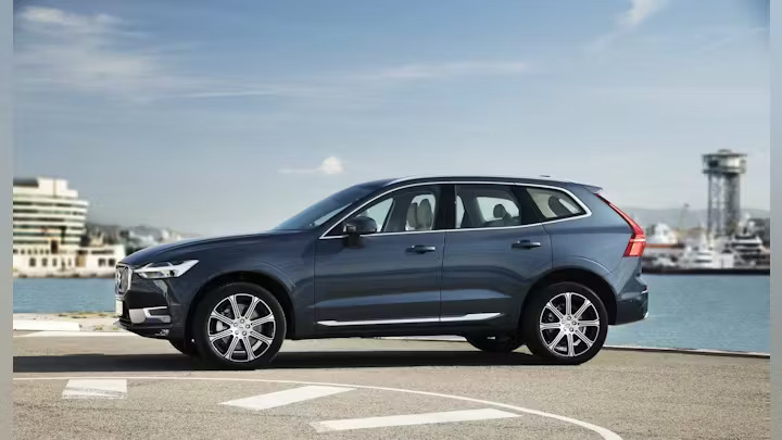 2025 Volvo XC60 Review