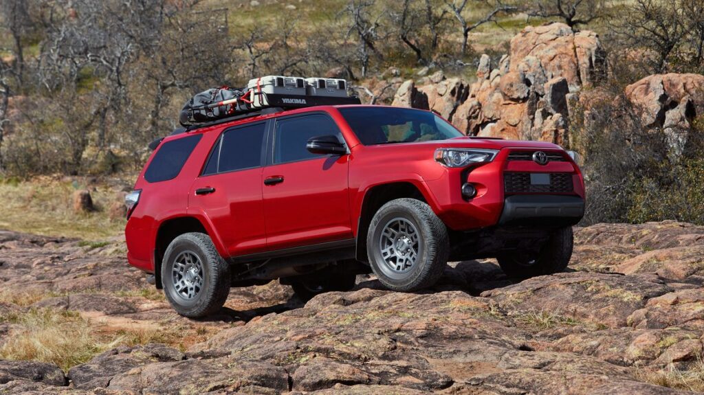 2024 toyota 4runner 102 652599d5d877e 1 2 Top Boxy Suvs 2024: Rugged Design Meets Modern Performance