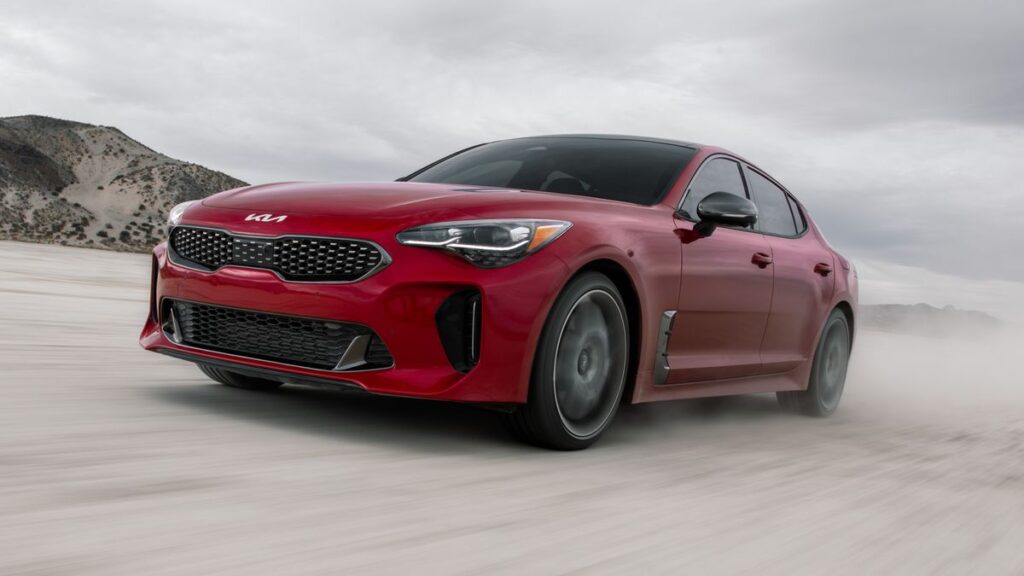 2022 kia stinger gt 209 1615916144 1 1 Top Cars Without CVT Transmissions 2024: Top Non-CVT Models