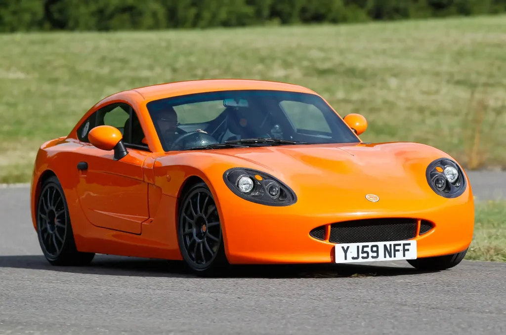 ginetta g40 1 Top Cars That Start With The Letter G: Best Models and Reviews 2024