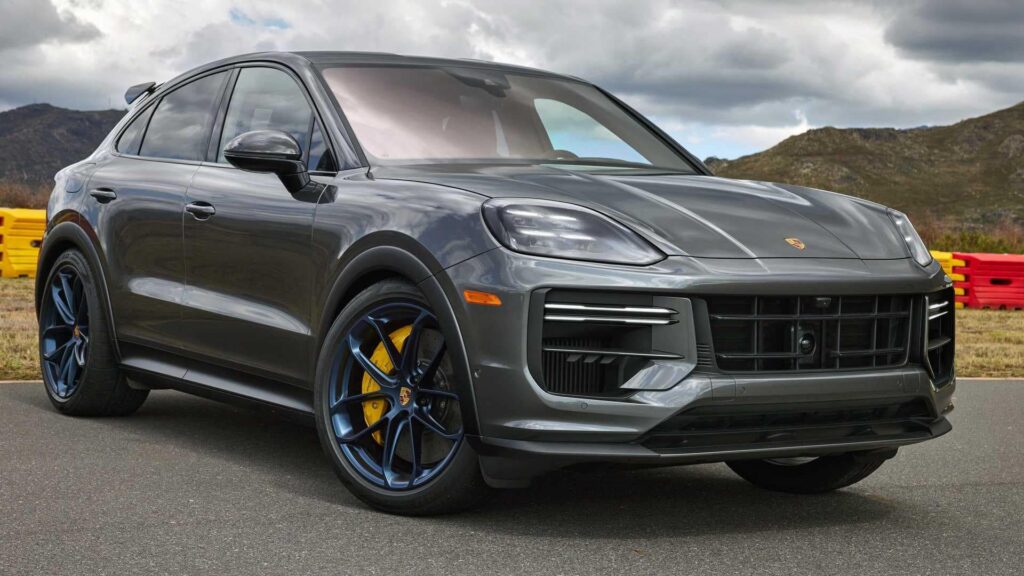 2024 porsche cayenne 1 Best Suvs With Heads Up Display 2024: Top Picks and Features