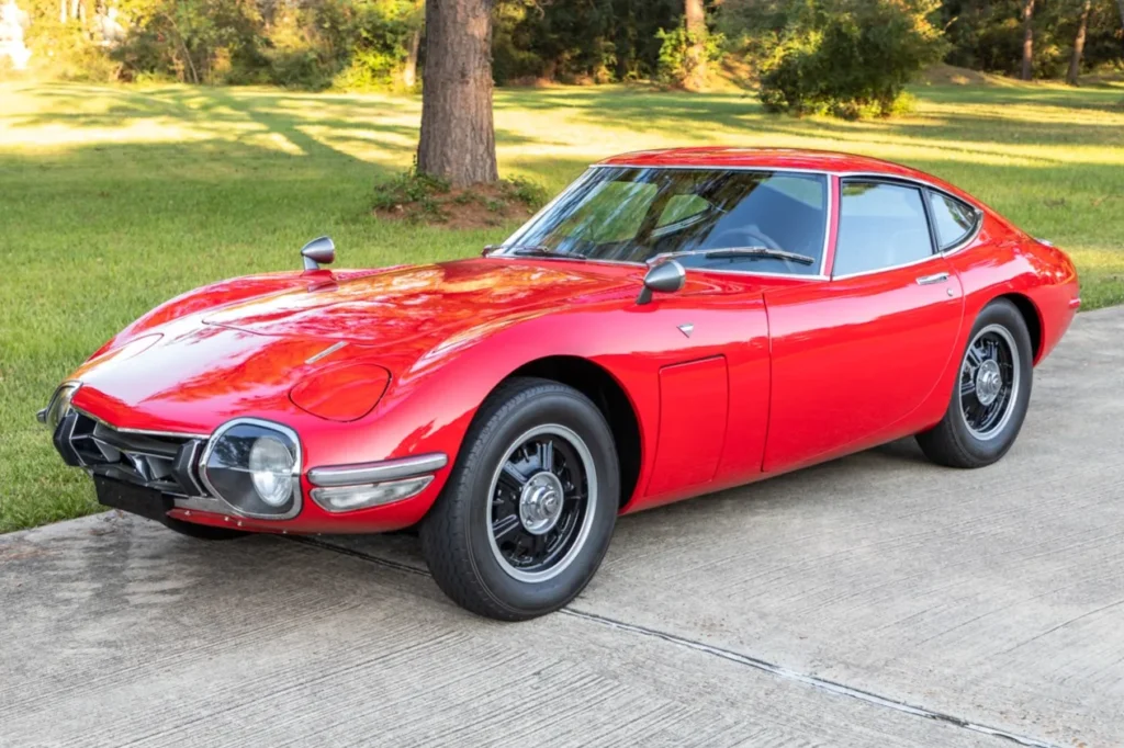 1967 toyota 2000gt IMG 6600 1 Cars Similar to DeLorean: Retro and Futuristic Alternatives